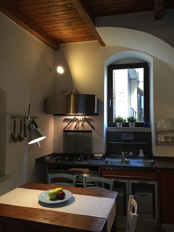 Casa Torre Di Mactheus Petraro Lägenhet Giovinazzo Exteriör bild