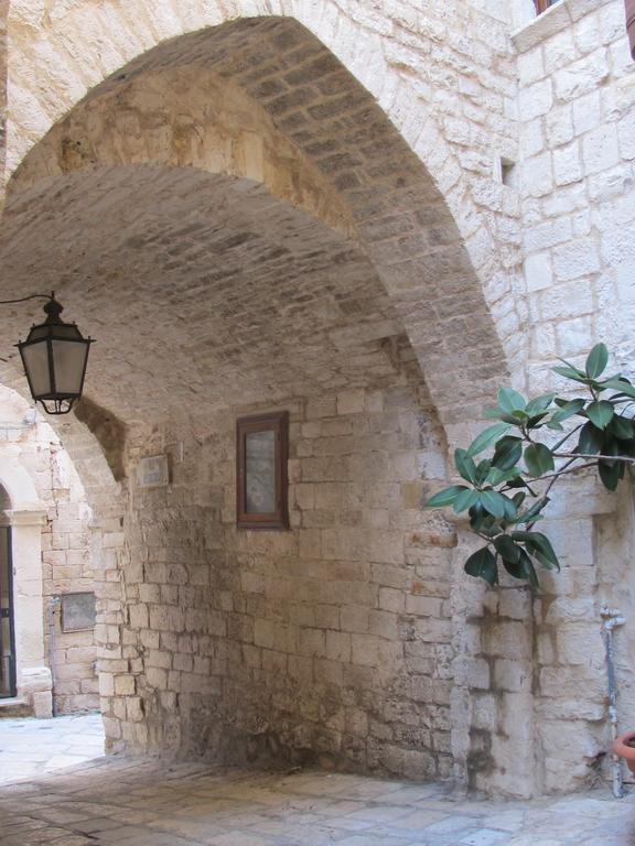 Casa Torre Di Mactheus Petraro Lägenhet Giovinazzo Rum bild