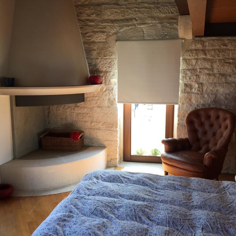 Casa Torre Di Mactheus Petraro Lägenhet Giovinazzo Exteriör bild