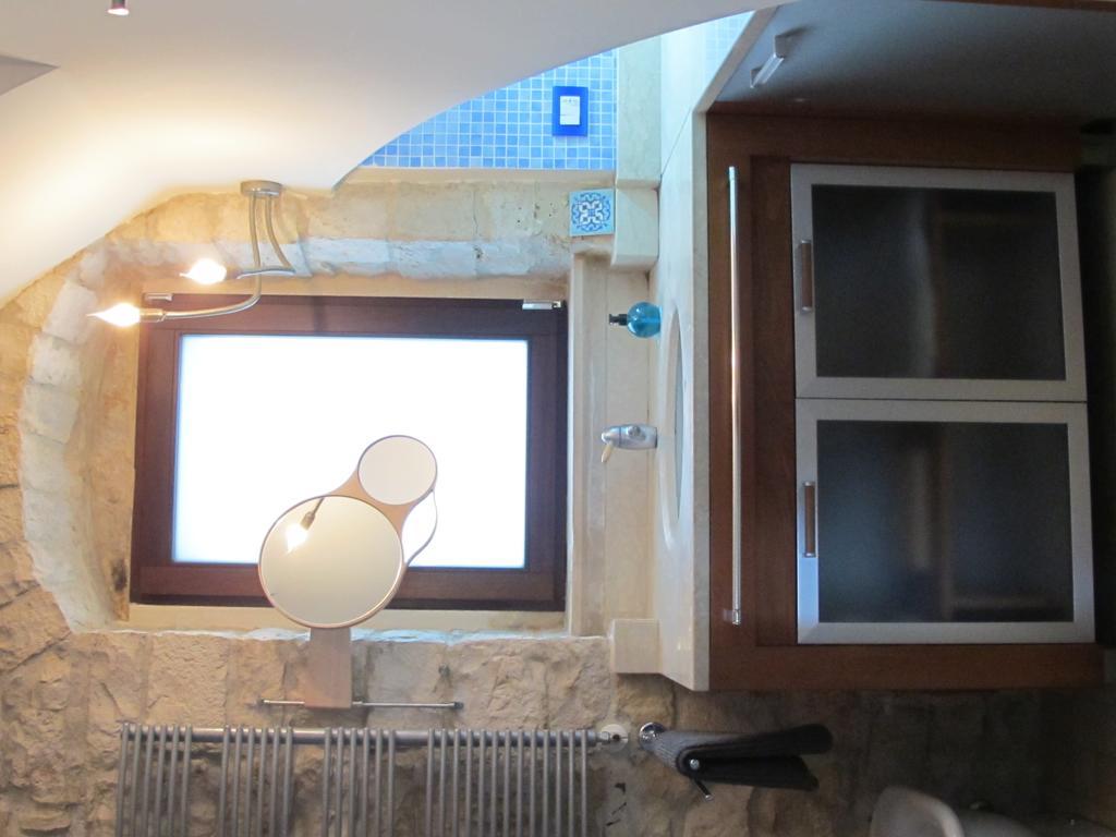 Casa Torre Di Mactheus Petraro Lägenhet Giovinazzo Exteriör bild