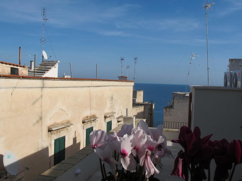 Casa Torre Di Mactheus Petraro Lägenhet Giovinazzo Exteriör bild
